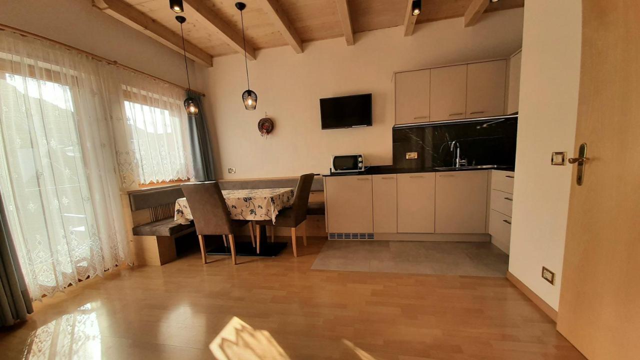 Apartments Lasteis La Villa  Zewnętrze zdjęcie