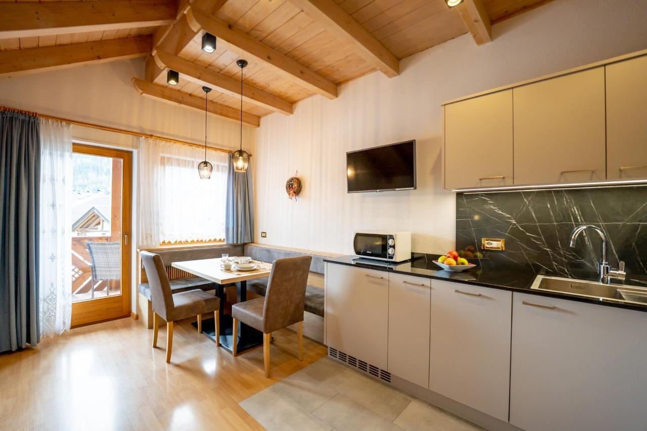 Apartments Lasteis La Villa  Zewnętrze zdjęcie