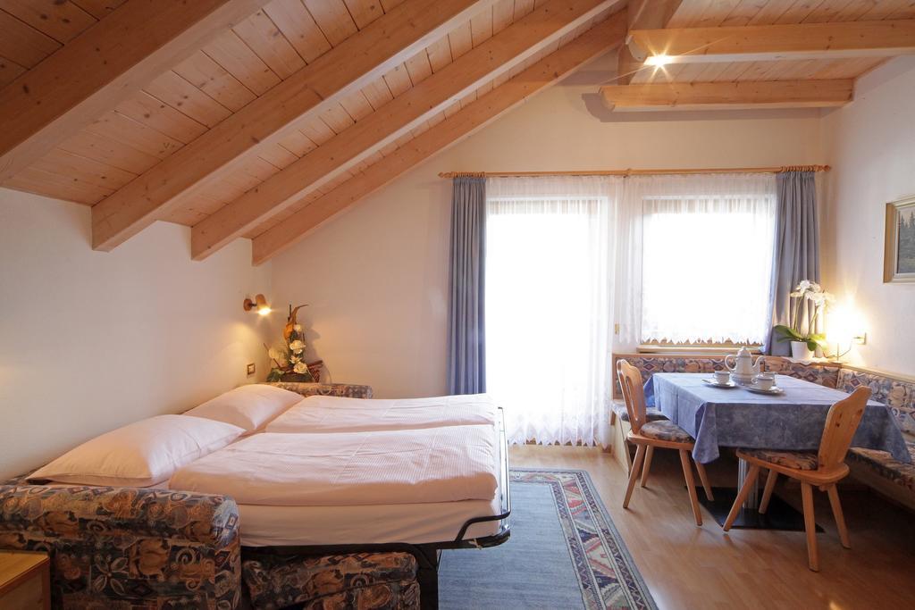 Apartments Lasteis La Villa  Zewnętrze zdjęcie
